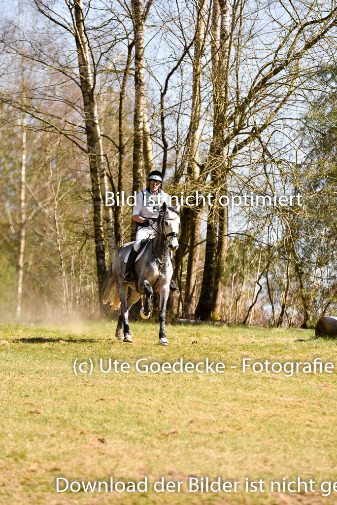  | 12042025 Sahrendorf Intro _120 