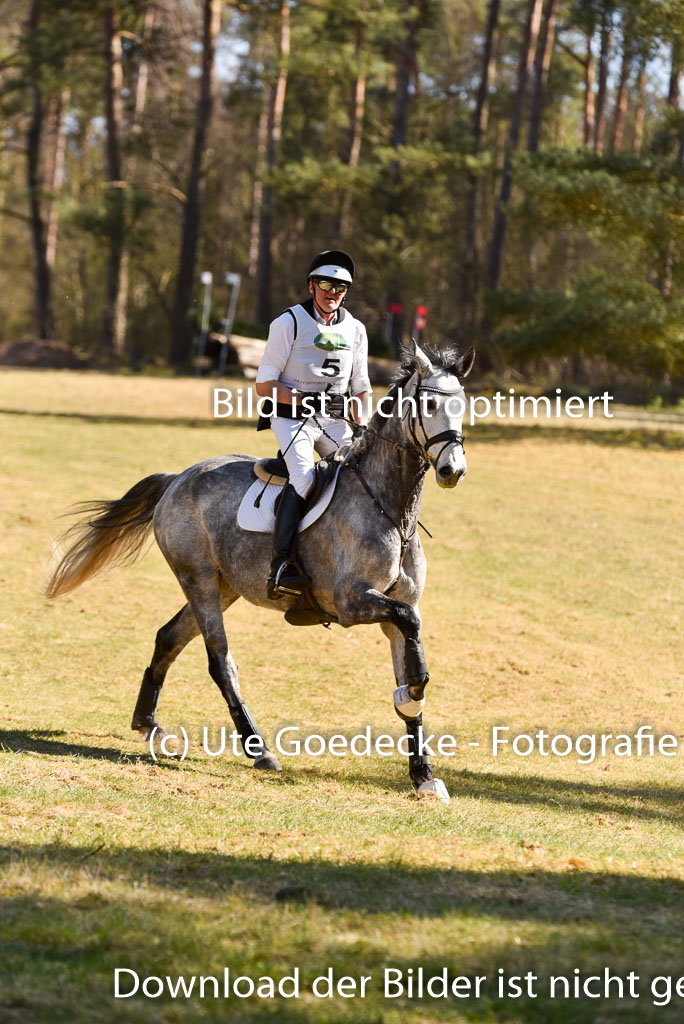  | 12042025 Sahrendorf Intro _121 