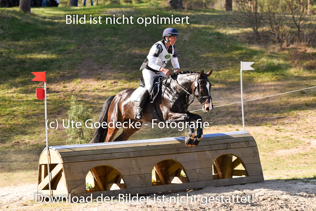  | 12042025 Sahrendorf Intro _594 