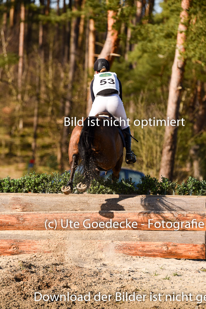  | 12042025 Sahrendorf Intro _737 