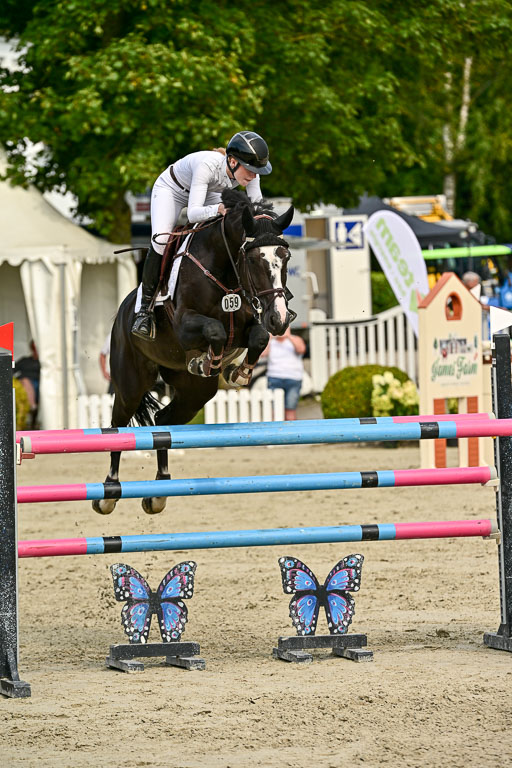 Show Jumping Event Stall Leichle in Schnarup | 100825 Prf 3 KL S+_061 