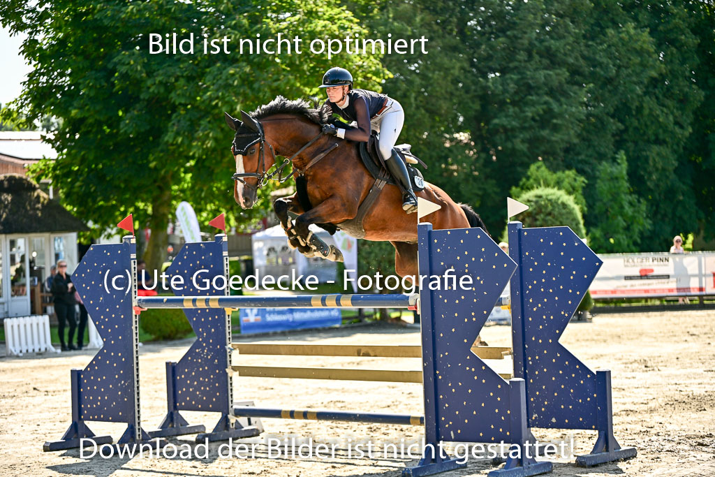 Show Jumping Event Stall Leichle in Schnarup | 15082025 Prf 7 M++  FR_006 