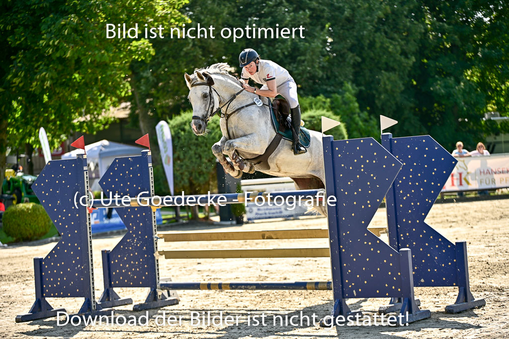 Show Jumping Event Stall Leichle in Schnarup | 15082025 Prf 7 M++  FR_028 