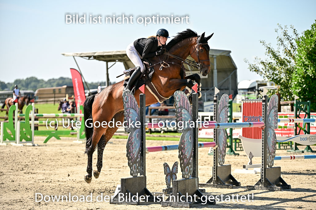 Show Jumping Event Stall Leichle in Schnarup | 15082025 Prf 7 M++  FR_046 