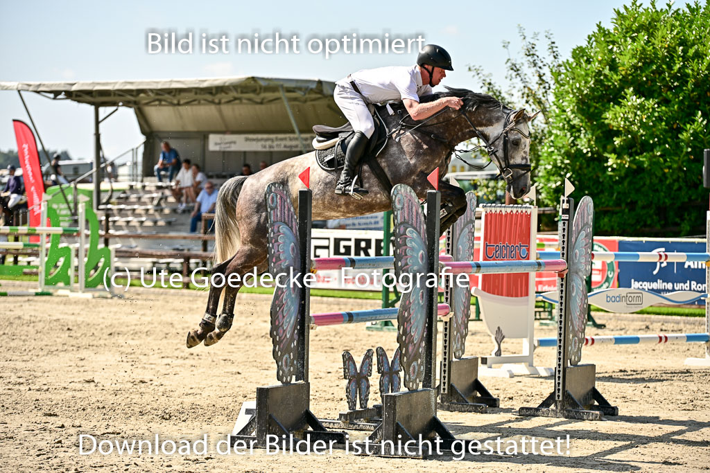 Show Jumping Event Stall Leichle in Schnarup | 15082025 Prf 7 M++  FR_076 