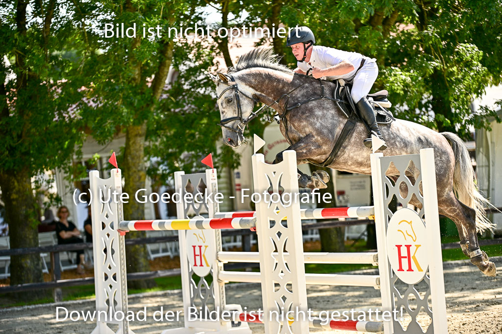 Show Jumping Event Stall Leichle in Schnarup | 15082025 Prf 7 M++  FR_079 