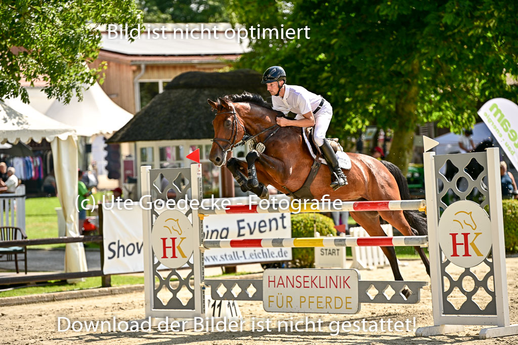 Show Jumping Event Stall Leichle in Schnarup | 15082025 Prf 7 M++  FR_231 