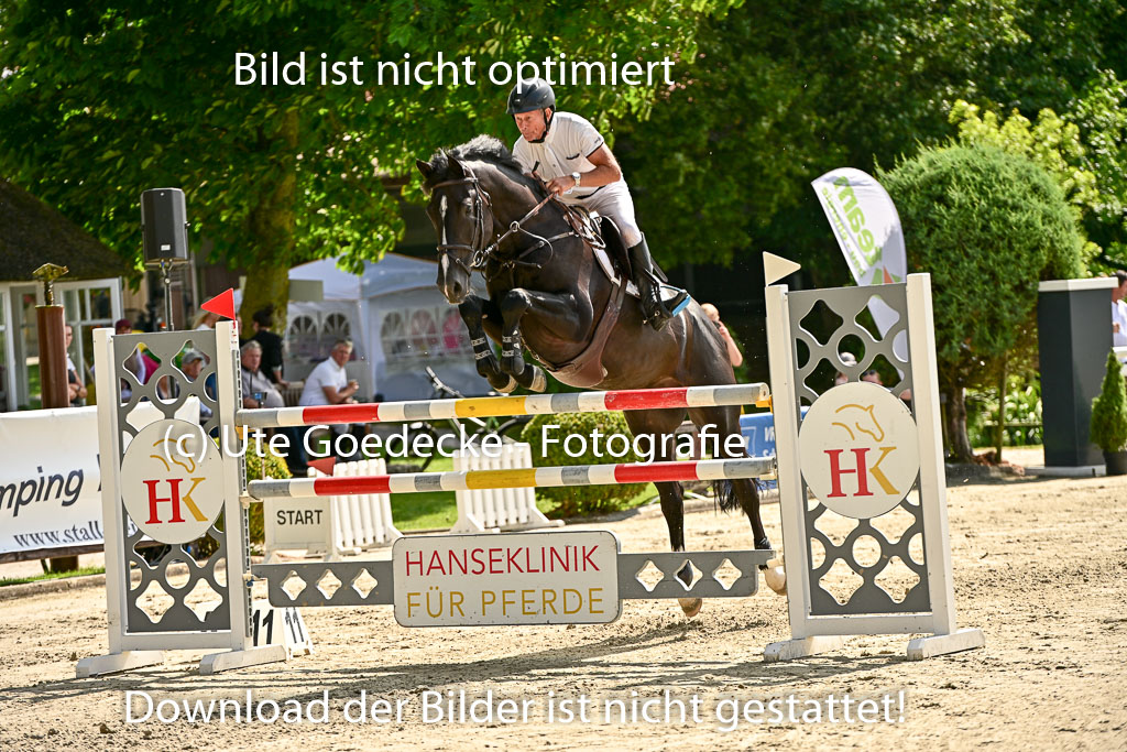 Show Jumping Event Stall Leichle in Schnarup | 15082025 Prf 7 M++  FR_241 