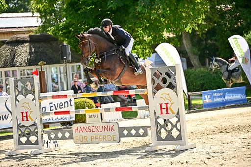 Show Jumping Event Stall Leichle in Schnarup | 15082025 Prf 7 M++  FR_093 