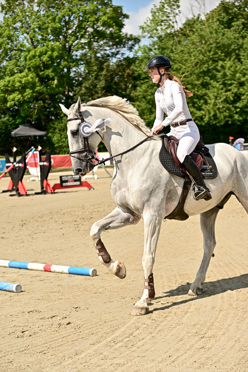 Show Jumping Event Stall Leichle in Schnarup | 15082025 Prf 7 M++  FR_248 