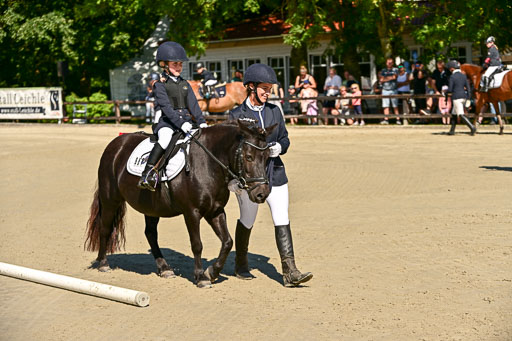 Show Jumping Event Stall Leichle in Schnarup | 17082025 Führzügel WB _071 