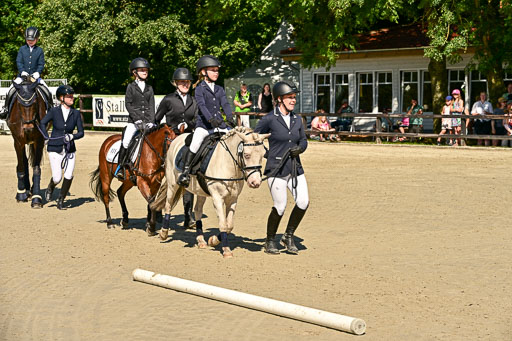 Show Jumping Event Stall Leichle in Schnarup | 17082025 Führzügel WB _187 