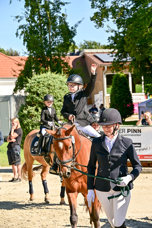 Show Jumping Event Stall Leichle in Schnarup | 17082025 Führzügel WB _233 