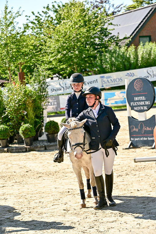 Show Jumping Event Stall Leichle in Schnarup | 17082025 Führzügel WB _245 