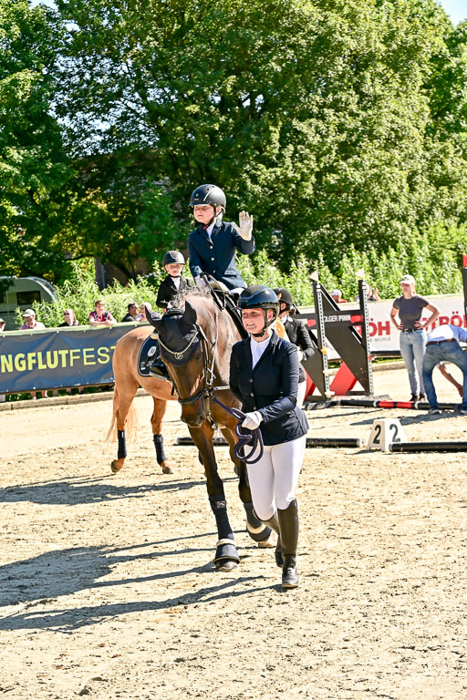 Show Jumping Event Stall Leichle in Schnarup | 17082025 Führzügel WB _267 