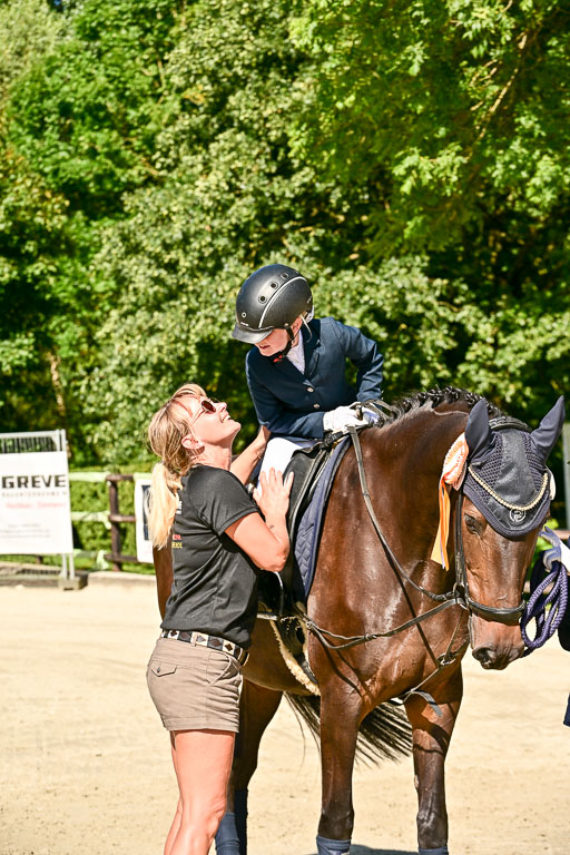 Show Jumping Event Stall Leichle in Schnarup | 17082025 Führzügel WB _272 