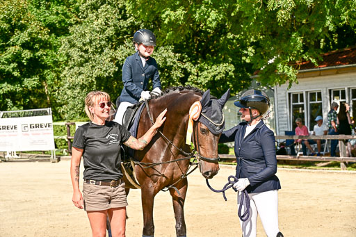 Show Jumping Event Stall Leichle in Schnarup | 17082025 Führzügel WB _274 