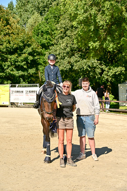 Show Jumping Event Stall Leichle in Schnarup | 17082025 Führzügel WB _281 