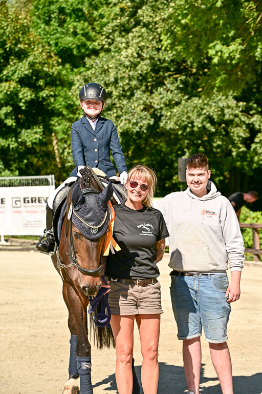 Show Jumping Event Stall Leichle in Schnarup | 17082025 Führzügel WB _282 