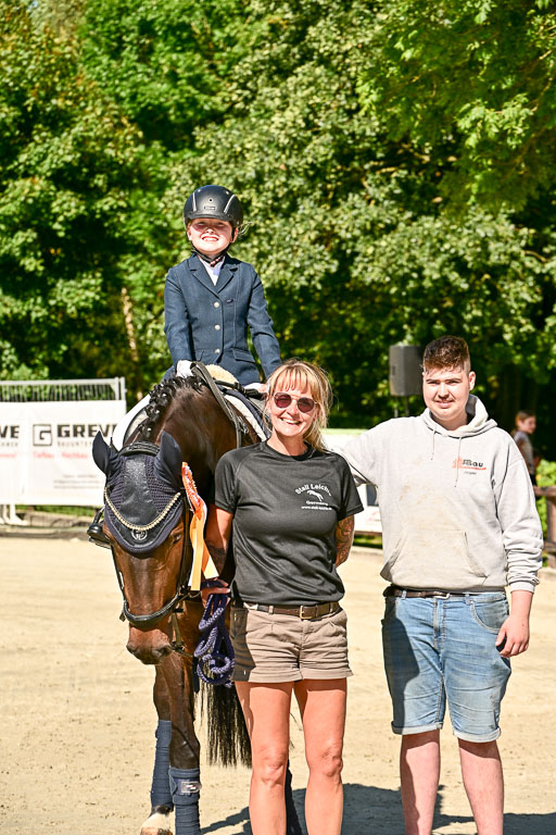 Show Jumping Event Stall Leichle in Schnarup | 17082025 Führzügel WB _283 