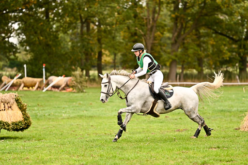 9-12.10.2025 Ströhen | Anna Schwanbeck - Miss Windsor _36 