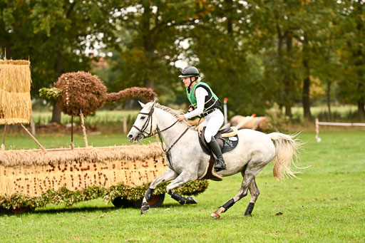 9-12.10.2025 Ströhen | Anna Schwanbeck - Miss Windsor _37 