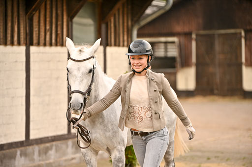 9-12.10.2025 Ströhen | Anna Schwanbeck - Miss Windsor _44 