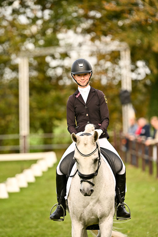 9-12.10.2025 Ströhen | Anna von Helldorf - Marlon 