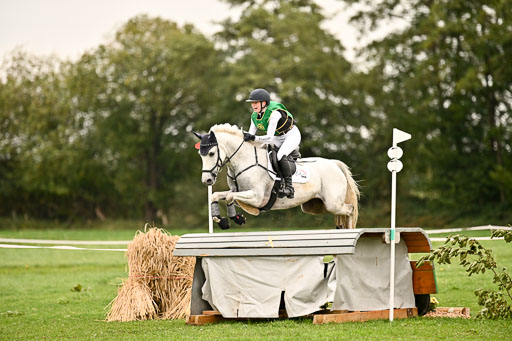 9-12.10.2025 Ströhen | Niehoff, Franziska - Metzallica Sgn_21 
