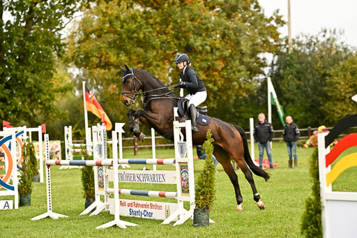  | 12102025 Springen Intro _038 