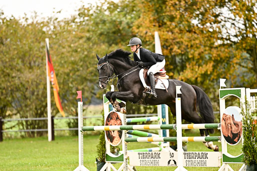  | 12102025 Springen Intro _078 