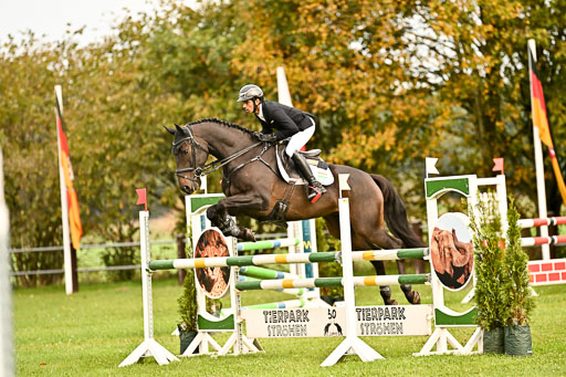  | 12102025 Springen Intro _122 