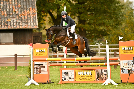  | 12102025 Springen Intro _156 