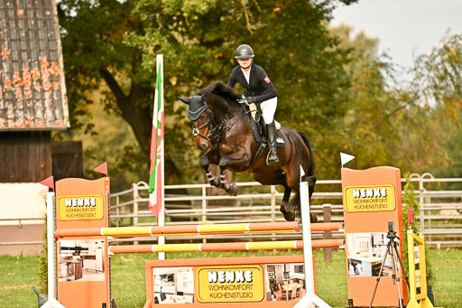  | 12102025 Springen Intro _159 