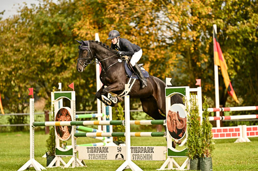  | 12102025 Springen Intro _165 