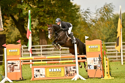  | 12102025 Springen Intro _169 