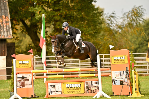  | 12102025 Springen Intro _170 