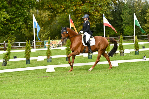 9-12.10.2025 Ströhen | Carlotta Walla - Clever Man _13 