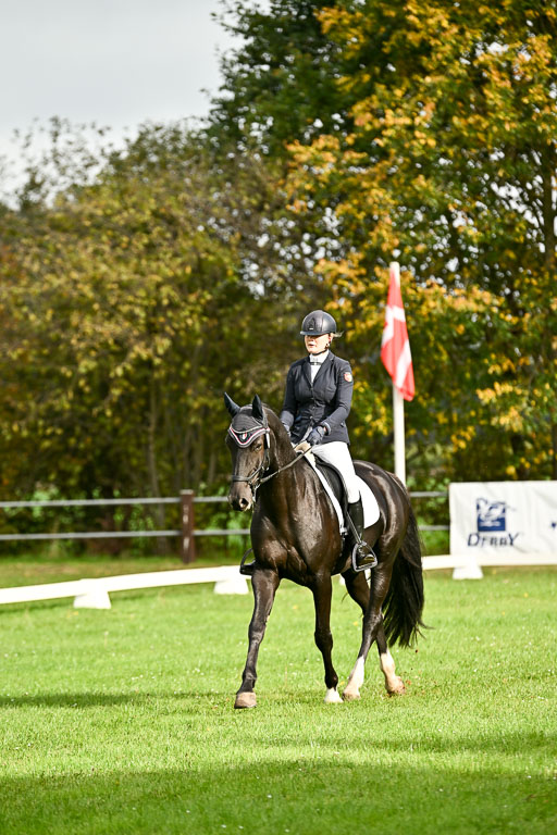  | madison Joelle Kirstein - Valerian _03 