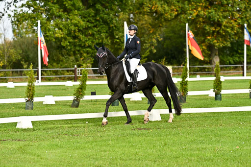  | madison Joelle Kirstein - Valerian _09 