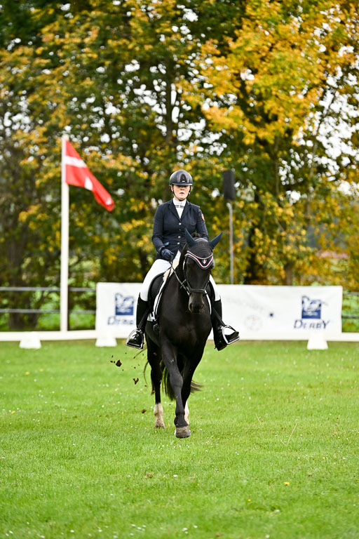  | madison Joelle Kirstein - Valerian _15 