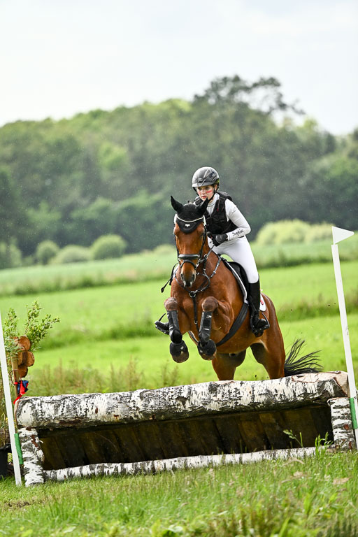  | 13062026 Gelände 2 Abt_1384 