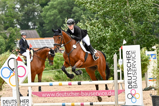Goldene Schärpe Pferfde in Löningen 2026 | 14062026 Springen 1 Abt_005 