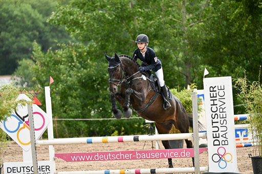 Goldene Schärpe Pferfde in Löningen 2026 | 14062026 Springen 1 Abt_120 