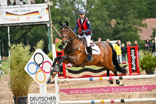 Goldene Schärpe Pferfde in Löningen 2026 | 14062026 Springen 1 Abt_195 