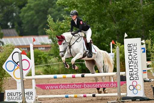 Goldene Schärpe Pferfde in Löningen 2026 | 14062026 Springen 1 Abt_240 