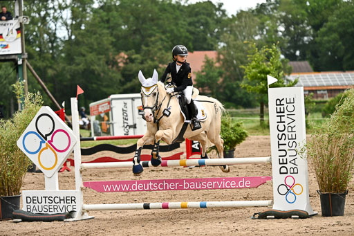 Goldene Schärpe Pferfde in Löningen 2026 | 14062026 Springen 2 Abt _047 