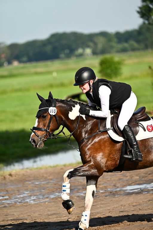 Goldene Schärpe Ponys in Löningen 2026 | 06062026 Gelände 1 Abt_0055 