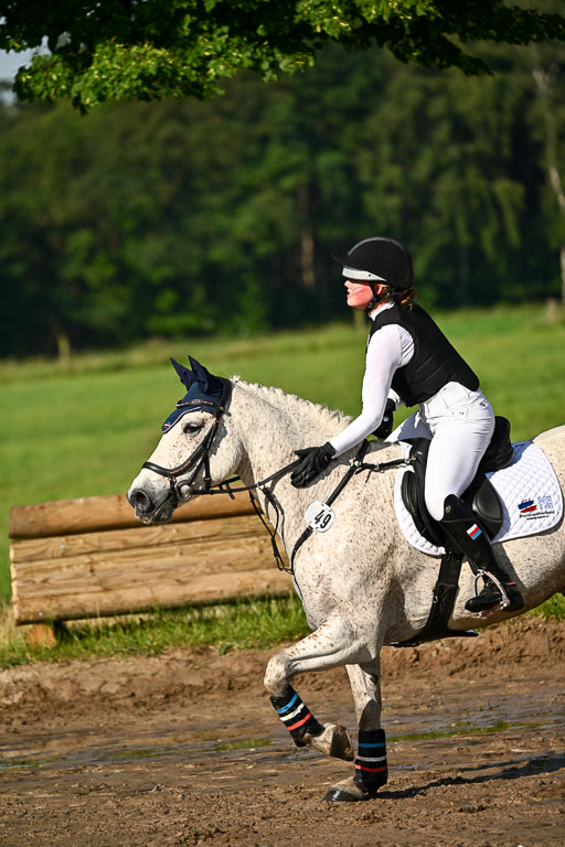 Goldene Schärpe Ponys in Löningen 2026 | 06062026 Gelände 1 Abt_0163 