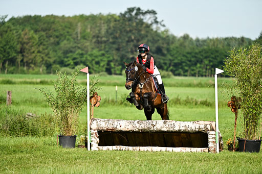 Goldene Schärpe Ponys in Löningen 2026 | 06062026 Gelände 1 Abt_0300 